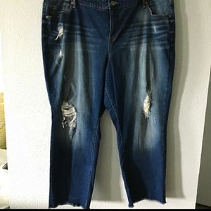 Torrid Boyfriend Distressed Raw Hem Cropped Jeans